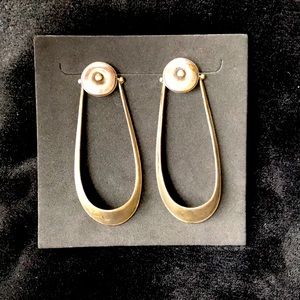 Plata Nativa tarnished silver coloured earrings